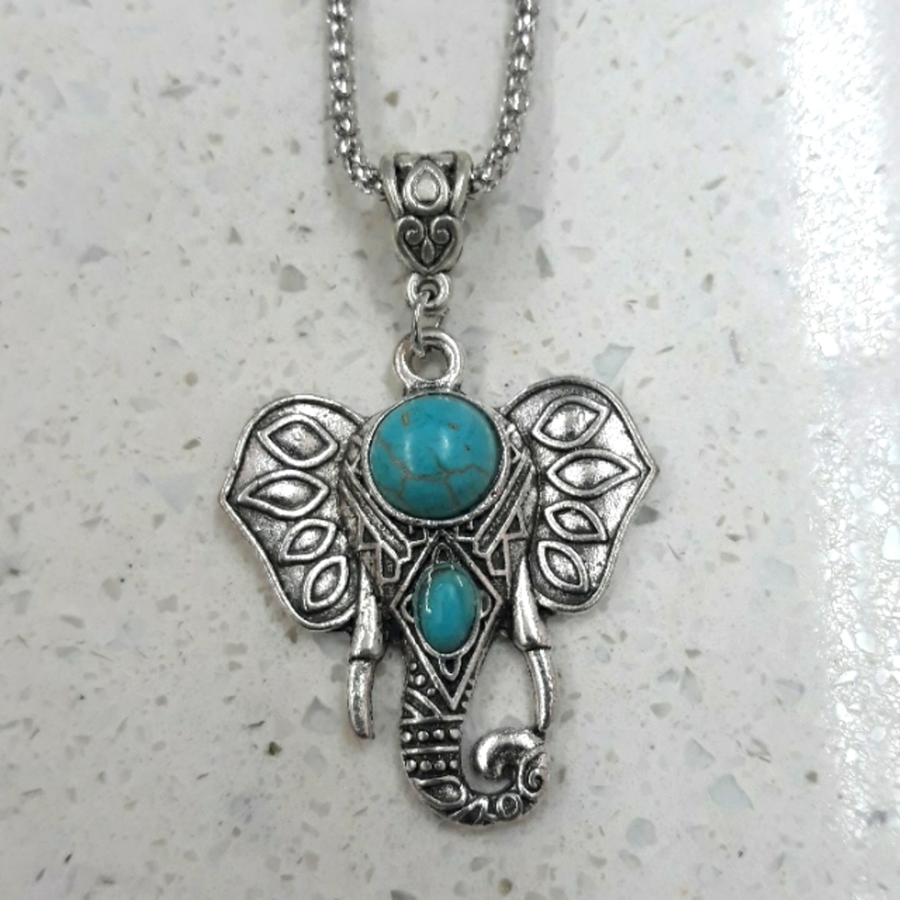 Boho Turquoise Elephant Pendant Necklace 🐘✨